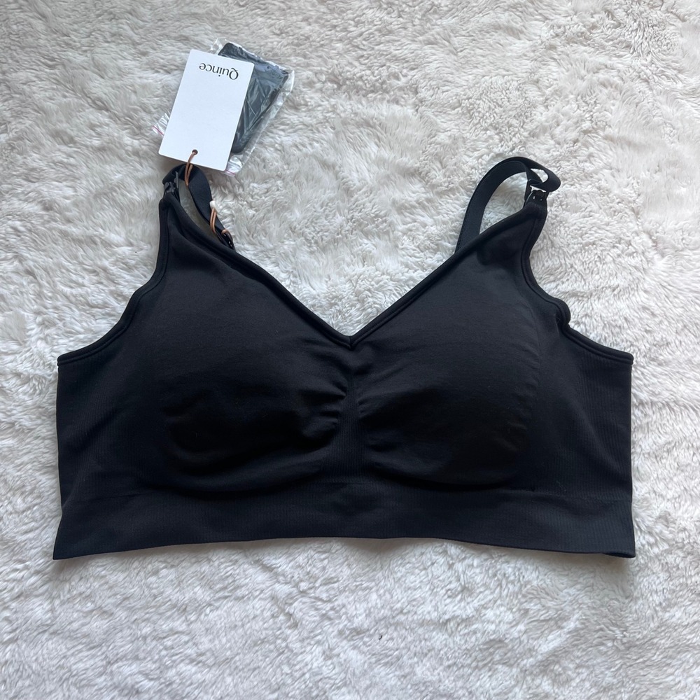 Quince Black Seamless Wireless Bralette
